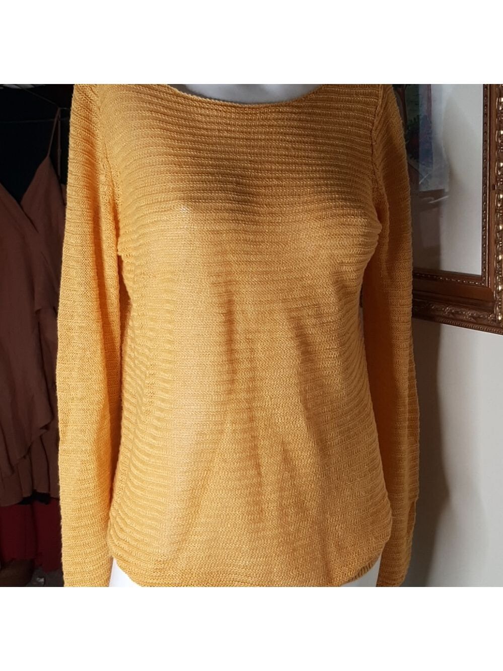 Tahari new linen sweater